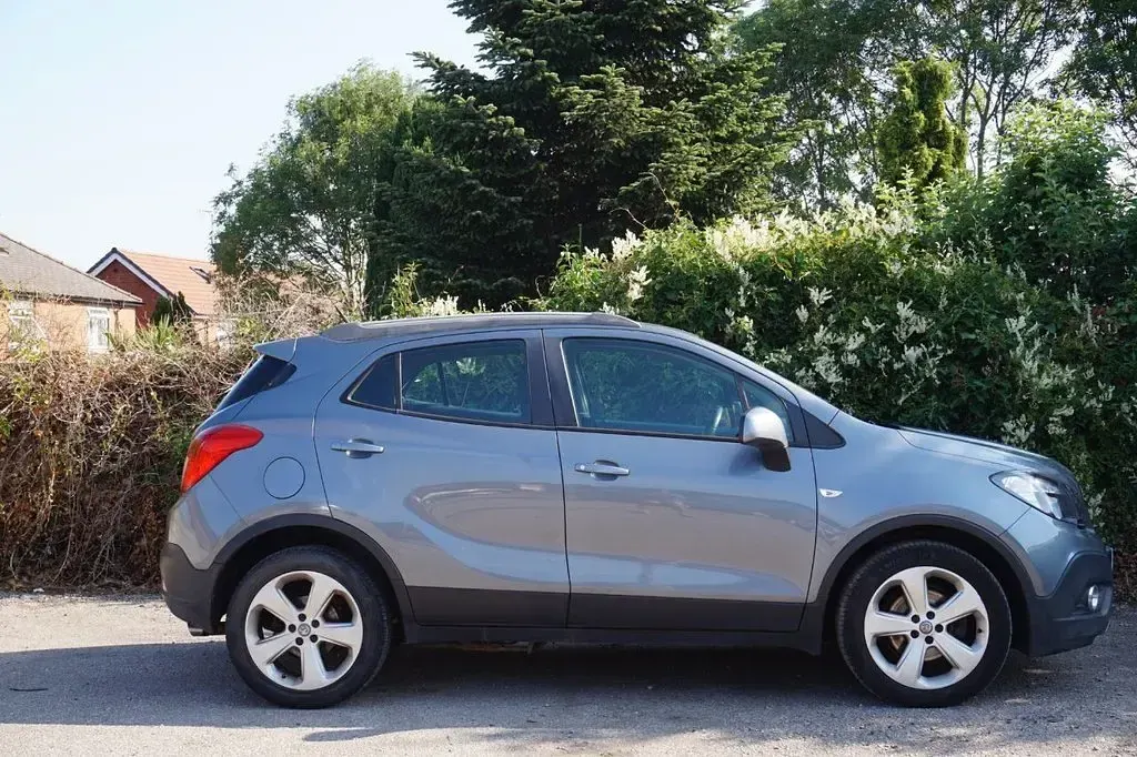 Used Vauxhall Mokka 130 HP (95 kW) 2015 Grey SUV