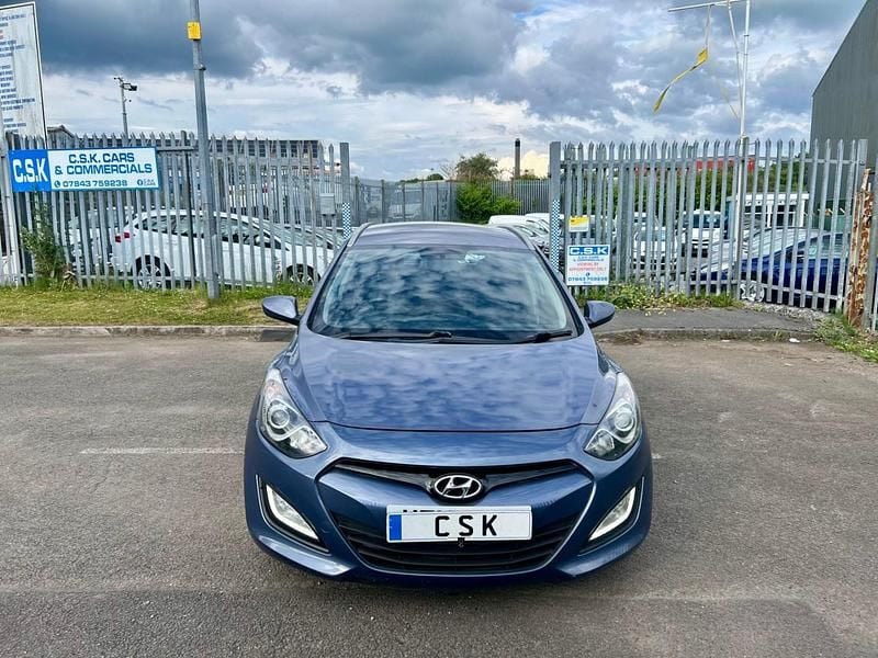 Used Hyundai i30 Classic 2013 Blue Estate