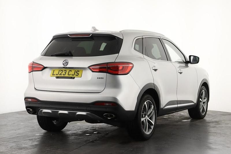 Used MG HS Exclusive 2023 Silver SUV