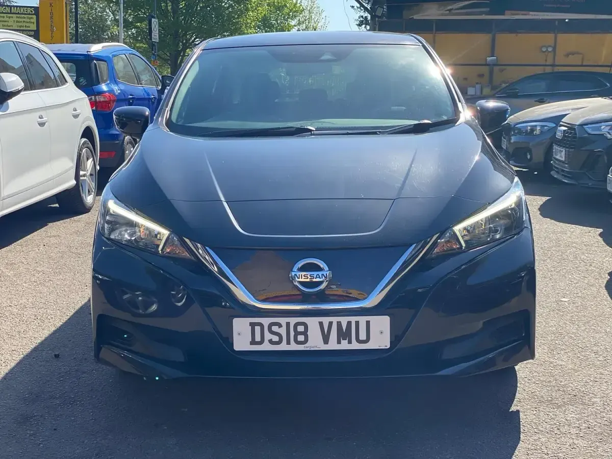 Used Nissan Leaf Visia 110 kW (150 HP) 2018 Black Hatchback