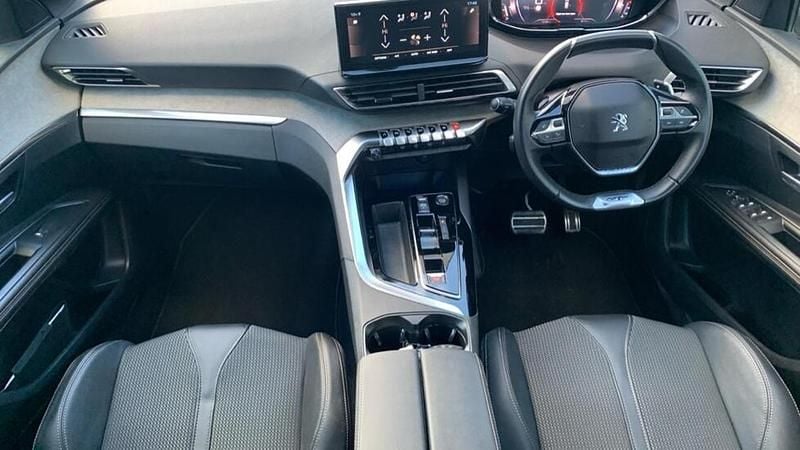 Used Peugeot 3008 GT 129 HP (94 kW) 2024 Grey SUV