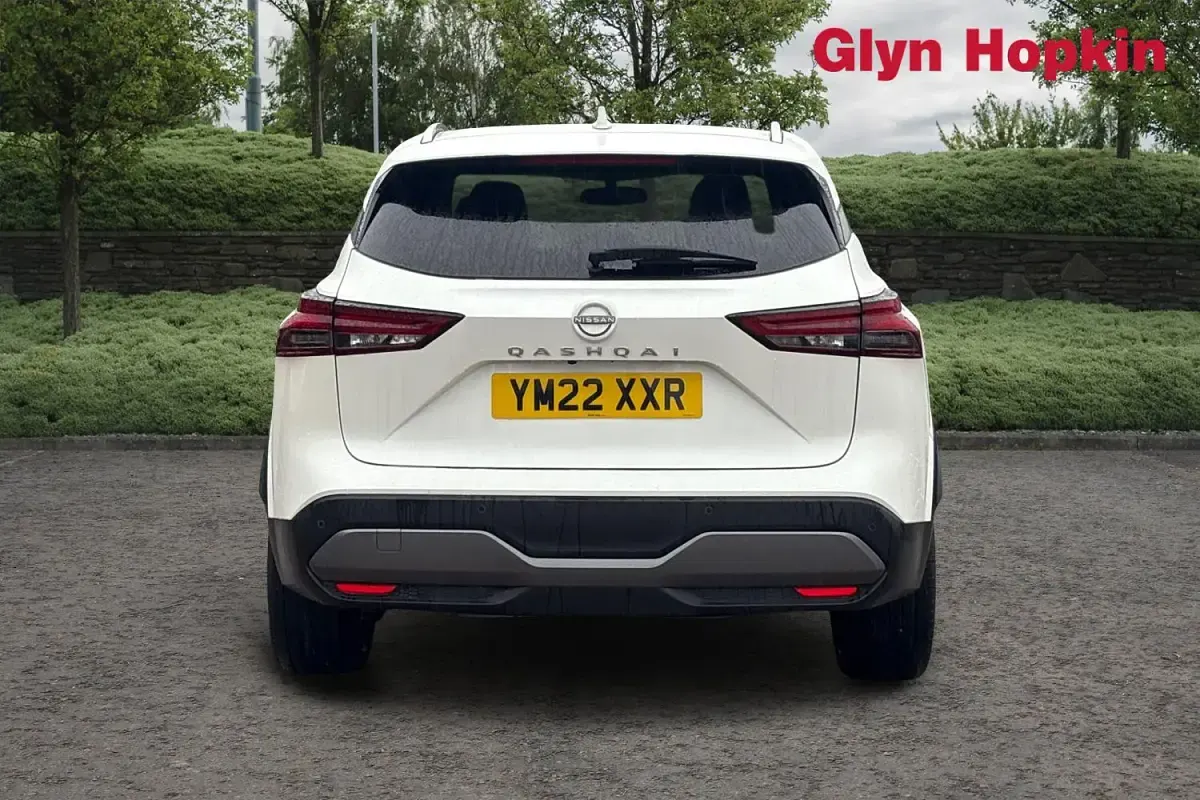 Used Nissan Qashqai Tekna+ 2022 White SUV