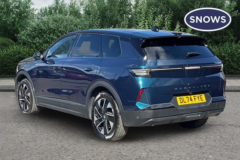 Used Vauxhall Grandland X GSe 136 HP (100 kW) 2024 Blue SUV