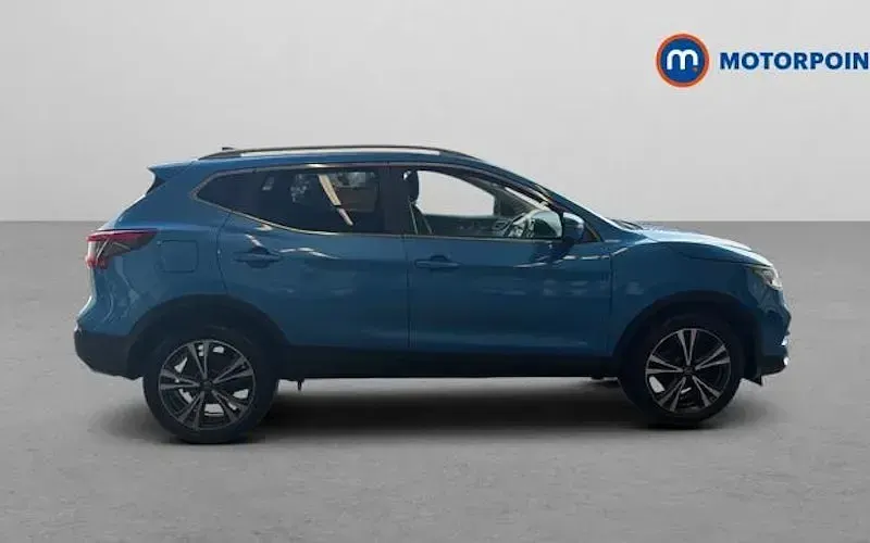 Used Nissan Qashqai N-Connecta 160 HP (117 kW) 2019 Blue SUV