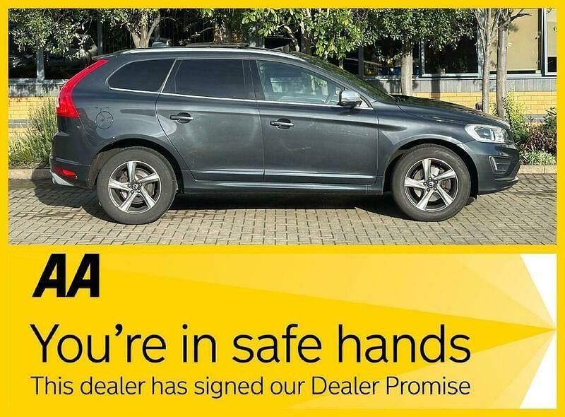 Used Volvo XC60 R-Design 190 HP (139 kW) 2015 Grey SUV