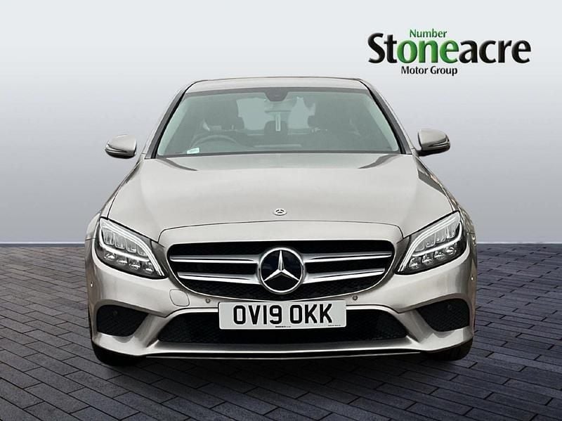 Used Mercedes C200 180 HP (132 kW) 2019 Silver Sedan