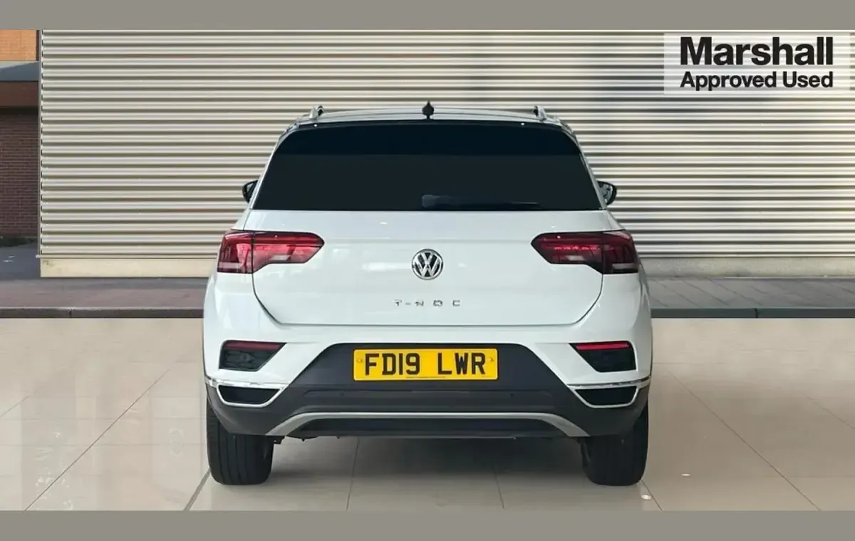 Used VW T-Roc SEL 150 HP (110 kW) 2019 White SUV