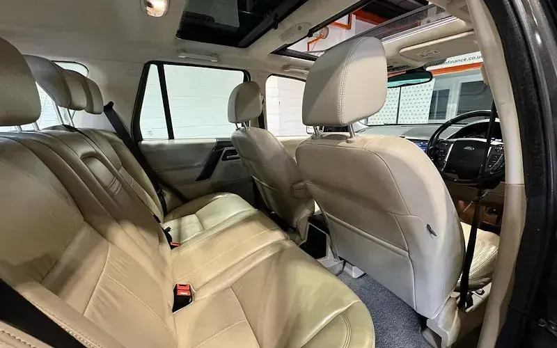 Used Land Rover Freelander 2 HSE 190 HP (139 kW) 2013 Brown SUV