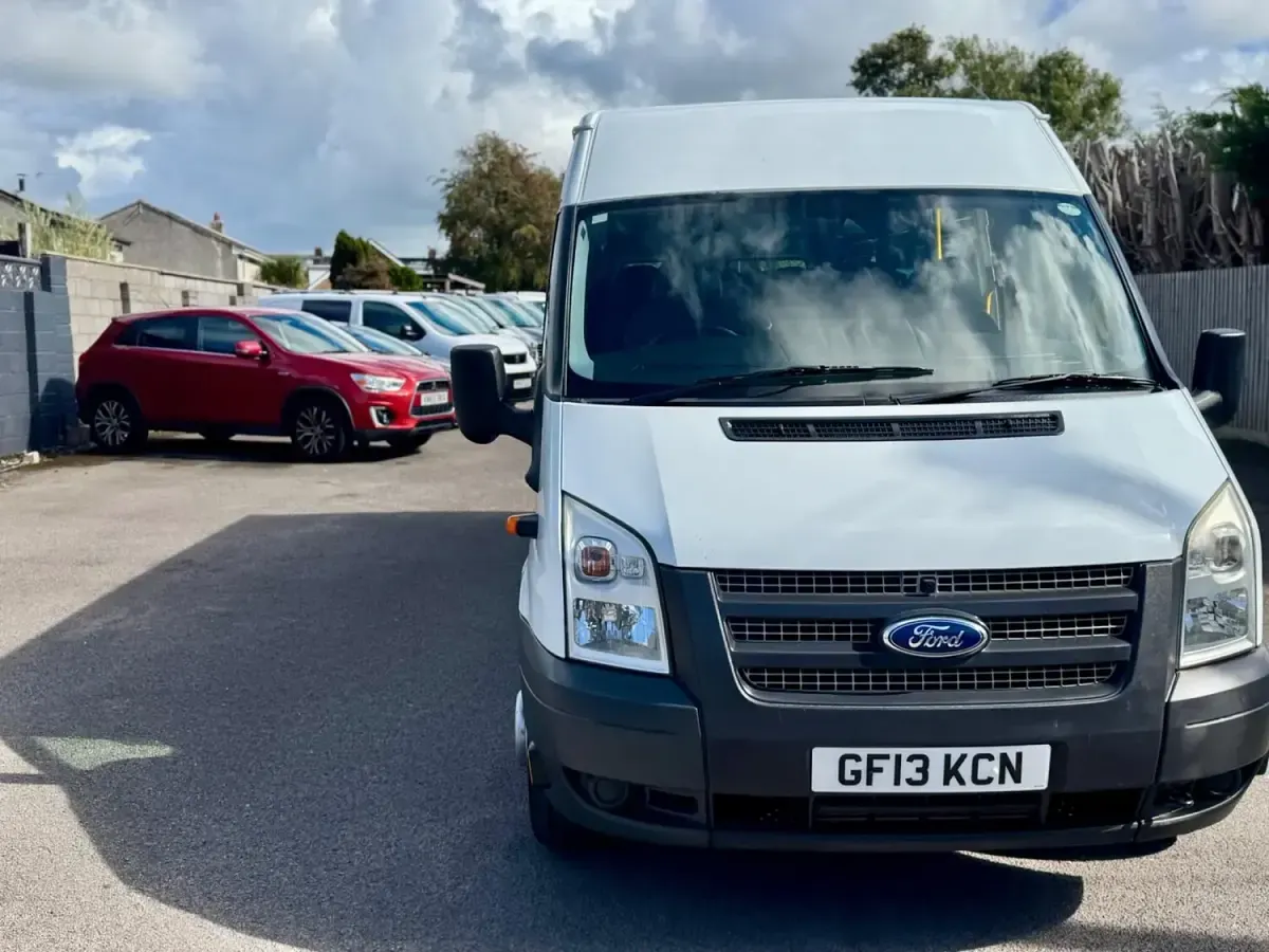 Used Ford Transit 135 HP (99 kW) 2012 White