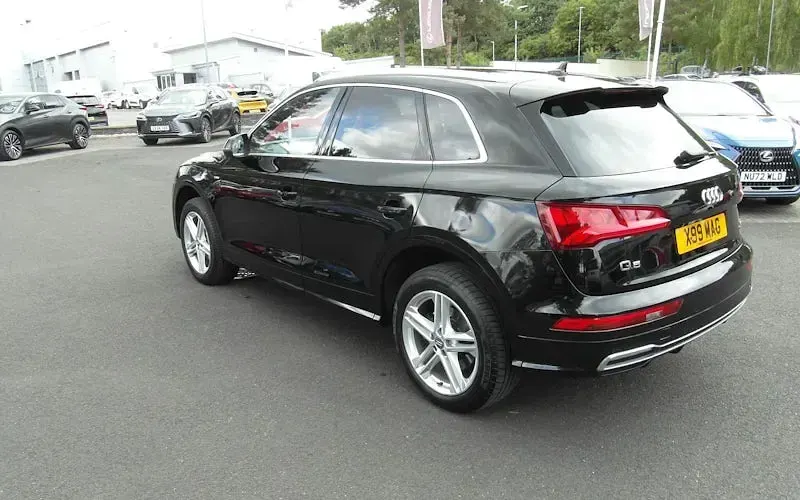 Used Audi Q5 S-Line 190 HP (139 kW) 2018 Black SUV