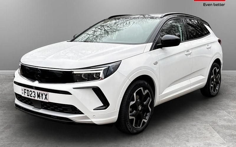 Second-hand Vauxhall Grandland X Ultimate 131 CP (96 kW) 2024 SUV