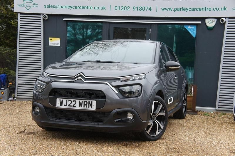 Begagnad Citroën C3 PureTech 2022 Grå Halvkombi