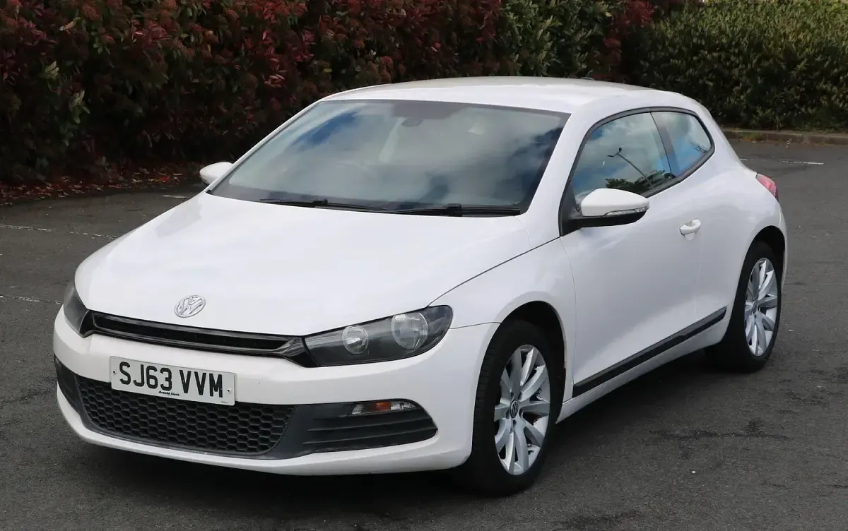 Used VW Scirocco 122 HP (89 kW) 2013 White Coupe