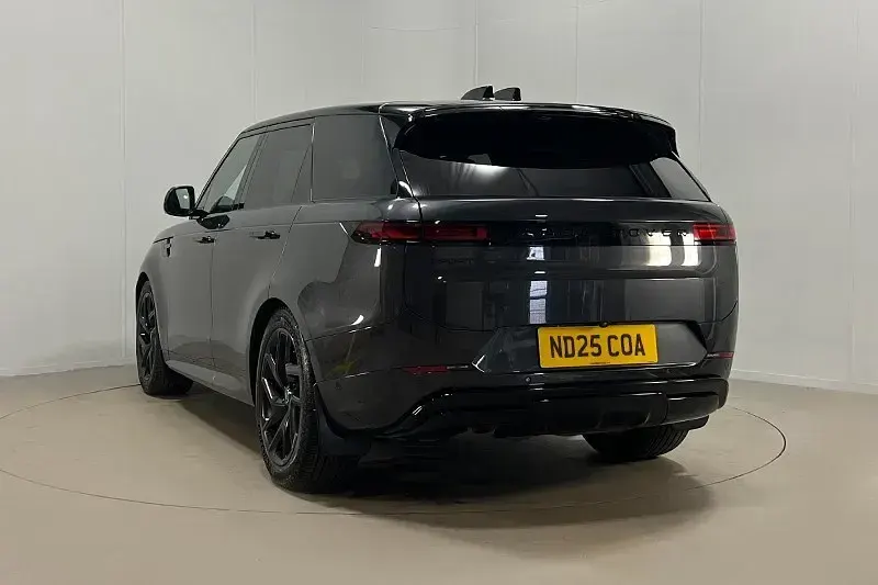 Second-hand Land Rover Range Rover Sport SE Dynamic 249 CP (183 kW) 2025 Gri SUV