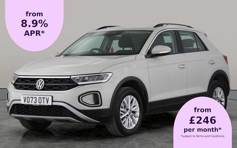 Used 2024 VW T-Roc Life SUV | £18,313 (Good price) - Image 1/1