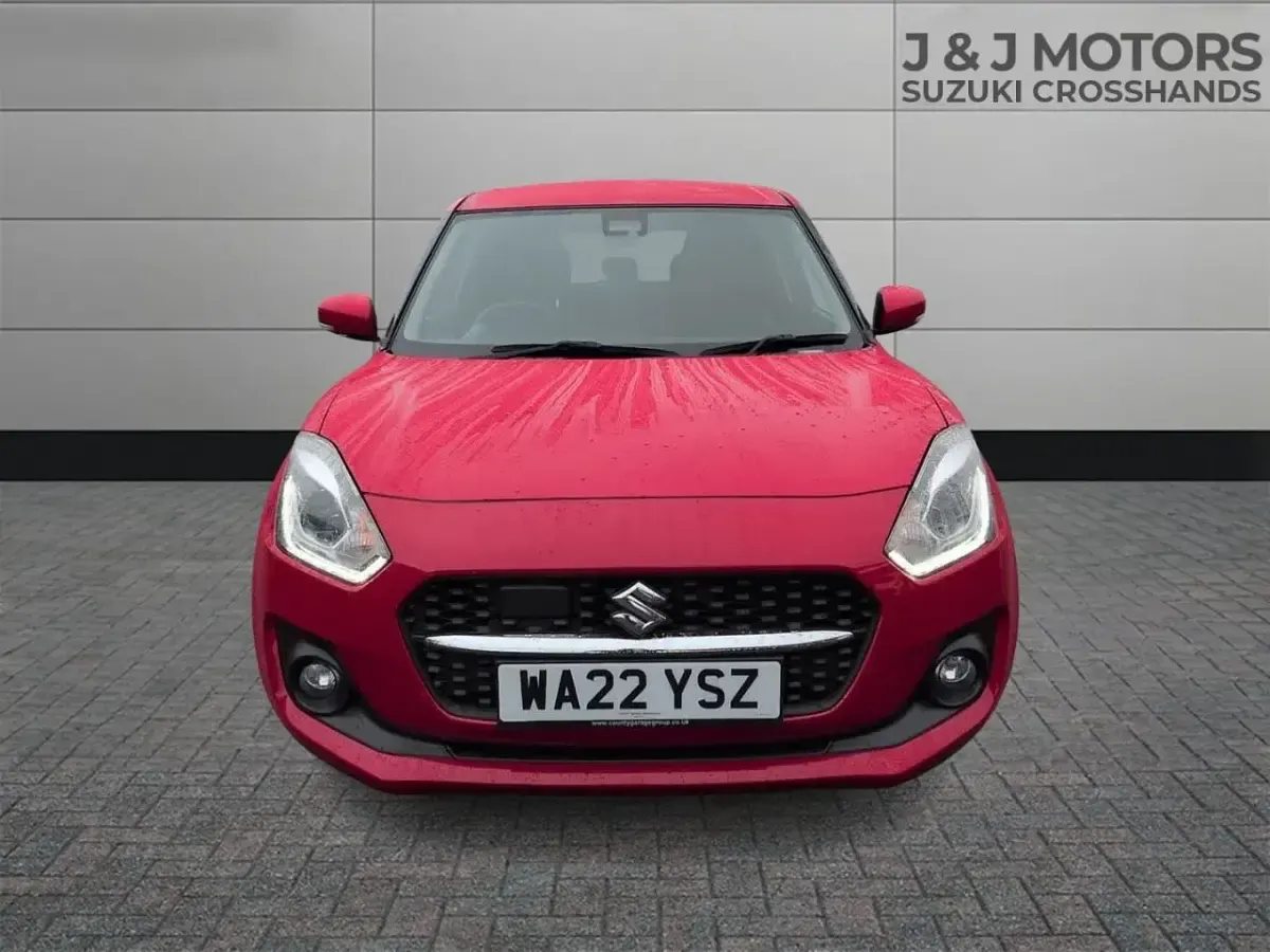 Used Suzuki Swift SZ5 83 HP (61 kW) 2022 Red Hatchback