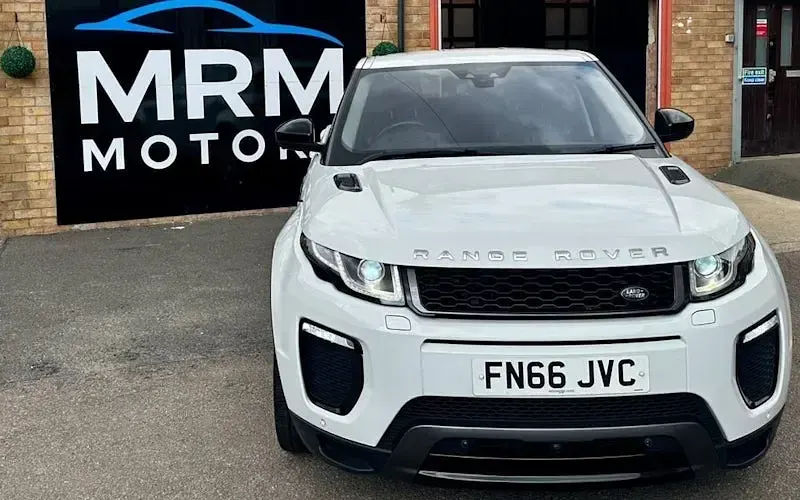 Used Land Rover Range Rover evoque HSE Dynamic 179 HP (131 kW) 2016 White SUV