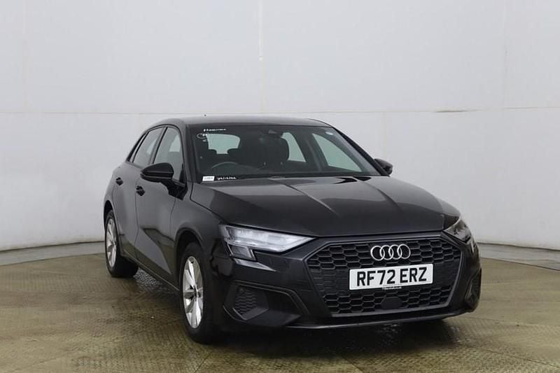 Begagnad Audi A3 Design 110 HK (80 kW) 2022 Svart Sedan