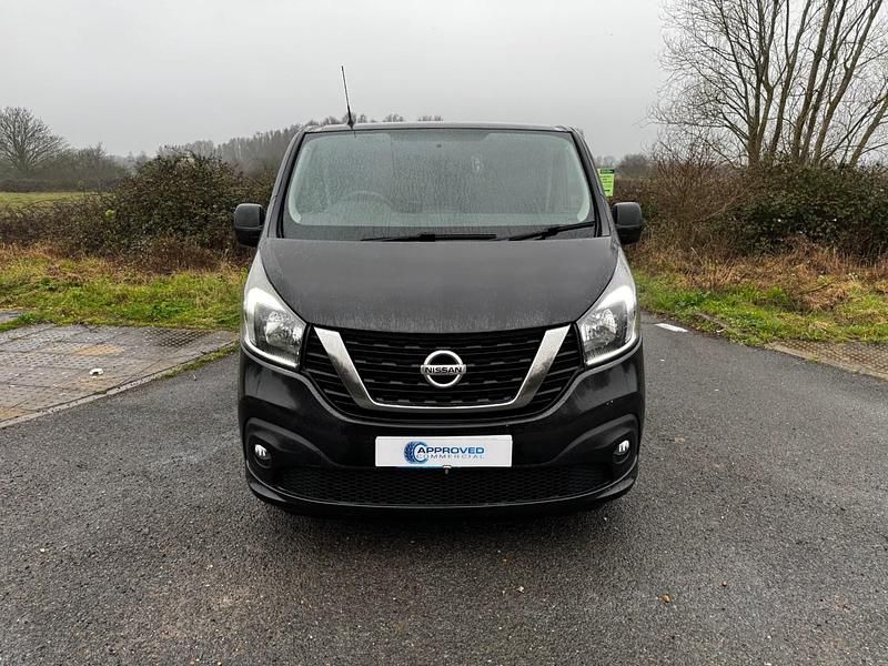 Used Nissan NV300 Acenta 120 HP (88 kW) 2021 Black Van