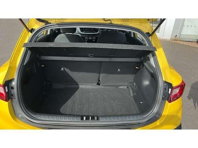 Usado Kia Stonic 100 HP (73 kW) 2023 SUV
