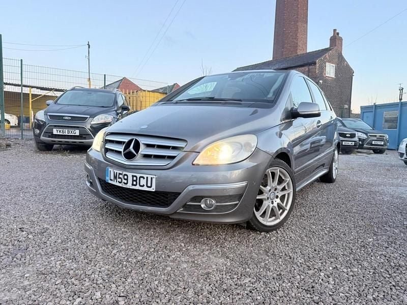 Used Mercedes B180 2009 Grey MPV