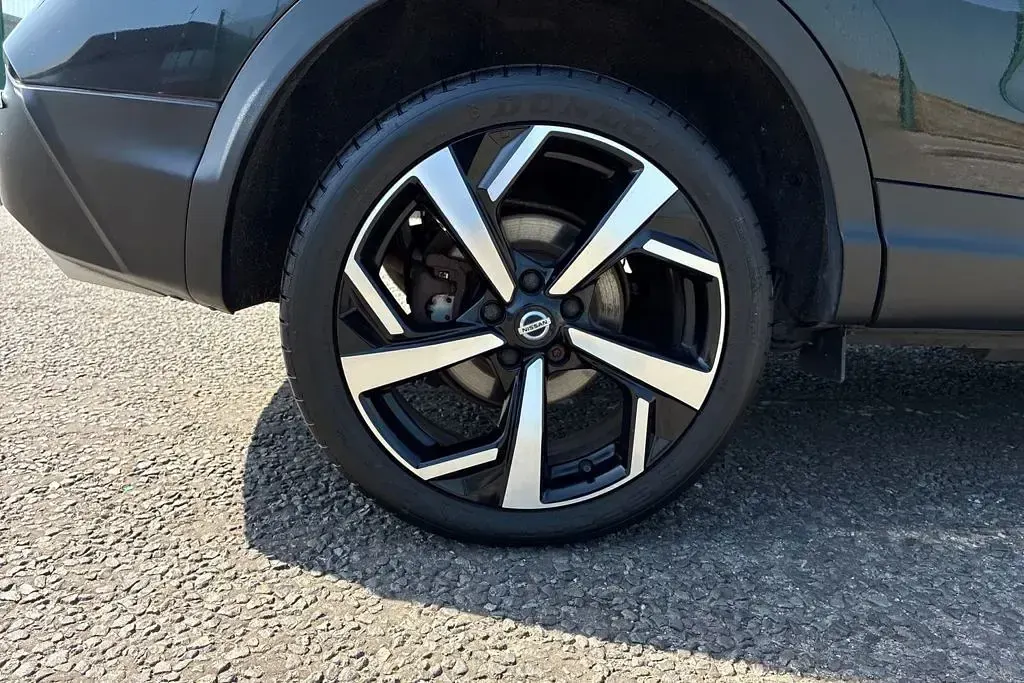 Used Nissan Qashqai Tekna+ 158 HP (116 kW) 2018 Black SUV
