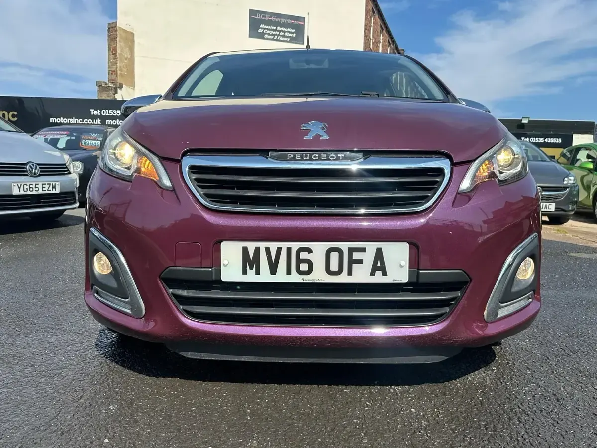 Used Peugeot 108 82 HP (60 kW) 2016 Mauve/purple Hatchback