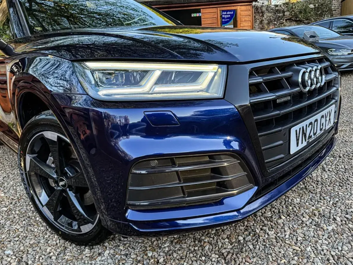Used Audi Q5 Black Edition 245 HP (180 kW) 2020 Blue SUV
