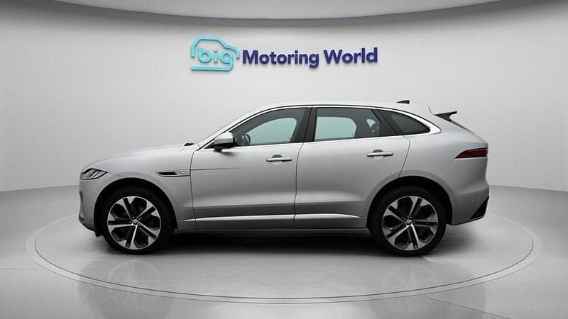Used Jaguar F-Pace R-Dynamic 204 HP (150 kW) 2021 Silver SUV