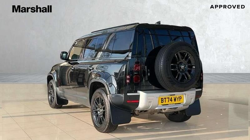 Usado Land Rover Defender S 250 HP (183 kW) 2024 Preto SUV