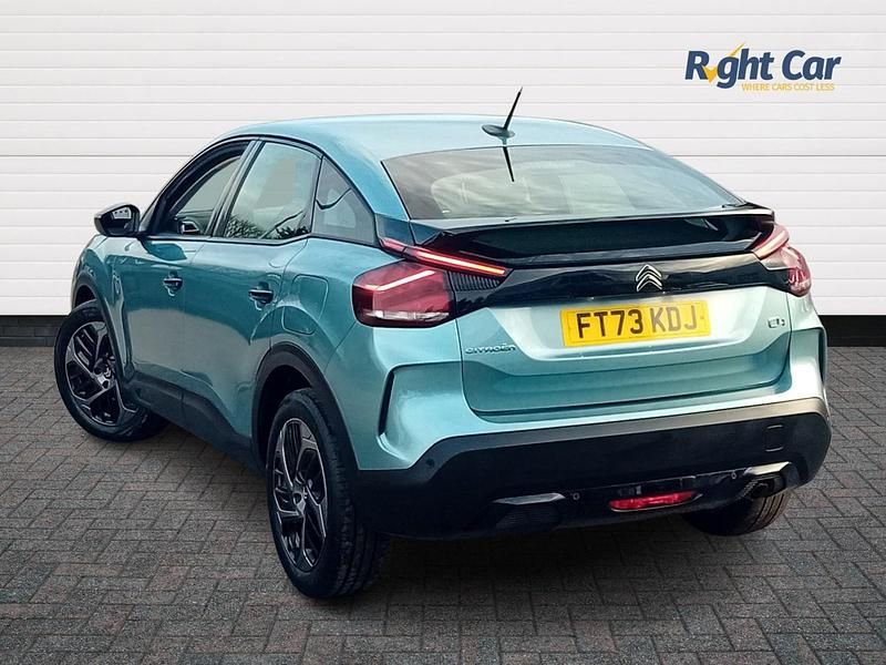 Used Citroën C4 PureTech 102 HP (75 kW) 2023 Blue SUV