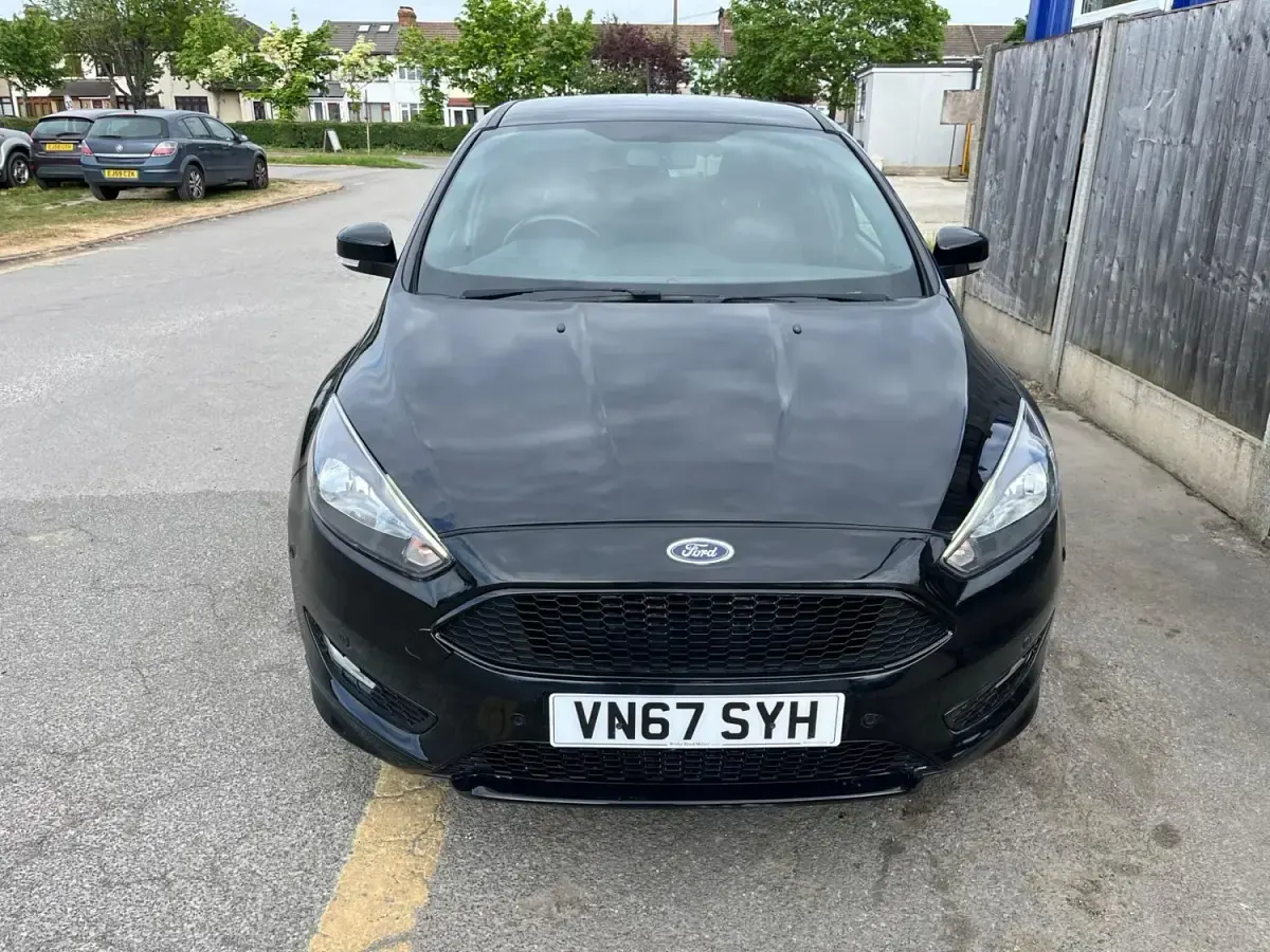 Usado Ford Focus ST-Line 2017 Preto Citadino