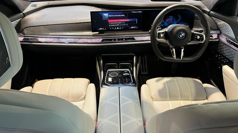 Used BMW i7 Comfort Edition 478 kW (650 HP) 2024 Blue Sedan