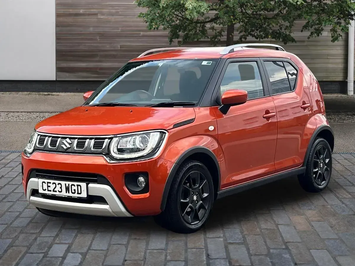 Używany Suzuki Ignis SZ-T 83 KM (61 kW) 2023 Pomarańczowy SUV