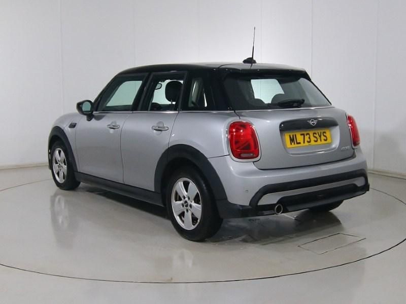 Used Mini Cooper Comfort 134 HP (98 kW) 2023 Silver Hatchback
