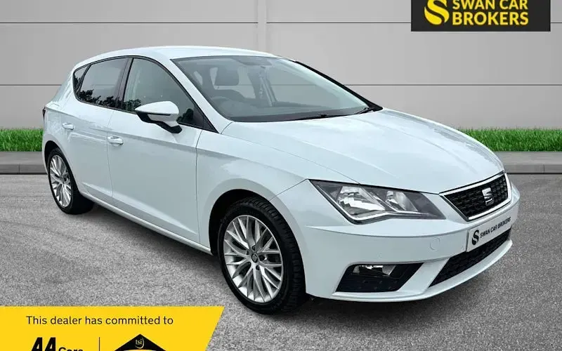 Used Seat Leon SE Dynamic 131 HP (96 kW) 2019 Hatchback