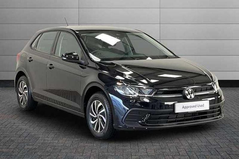 Black Used 2025 VW Polo Life Hatchback | £17,990 (Good price) - Image 1/4