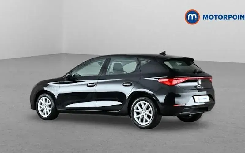 Used Seat Leon SE 150 HP (110 kW) 2023 Black Hatchback