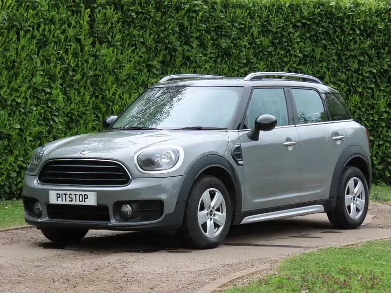 Used Mini Cooper Countryman 136 HP (100 kW) 2017 Moonwalk grey SUV