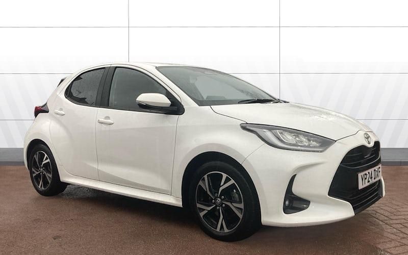 Used Toyota Yaris Hybrid Design 116 HP (85 kW) 2026 Hatchback