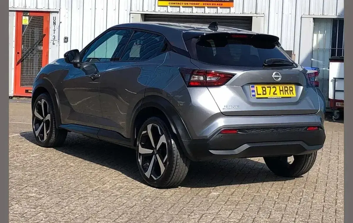 Used Nissan Juke Tekna 112 HP (82 kW) 2022 Grey SUV