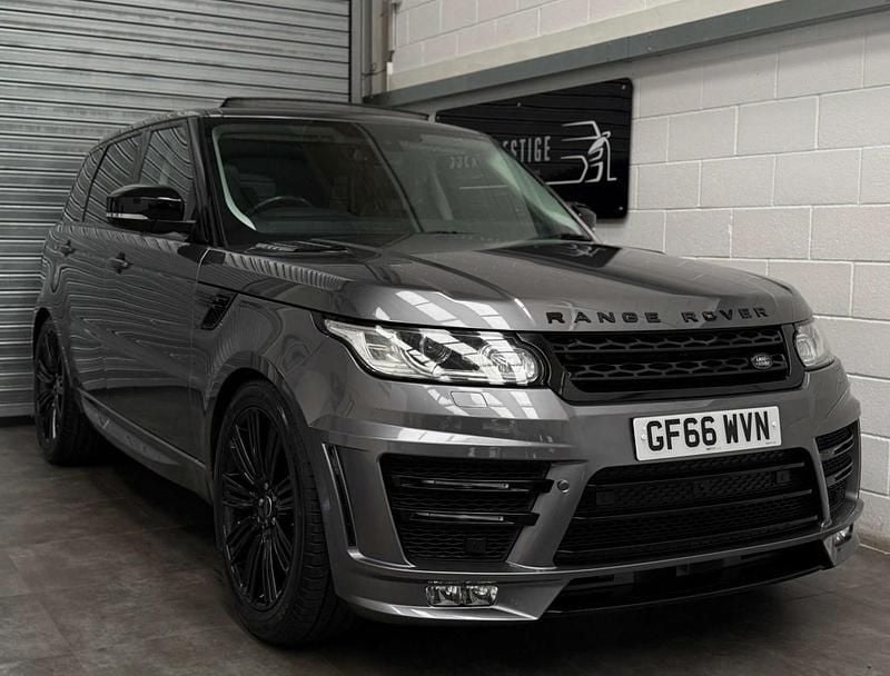 Grey Used 2016 Land Rover Range Rover Sport HSE Dynamic SUV | £20,989 (Expensive) - Image 1/4