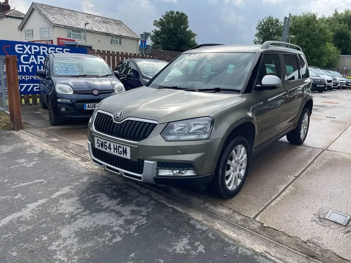 Used Skoda Yeti SE 140 HP (102 kW) 2014 Green SUV