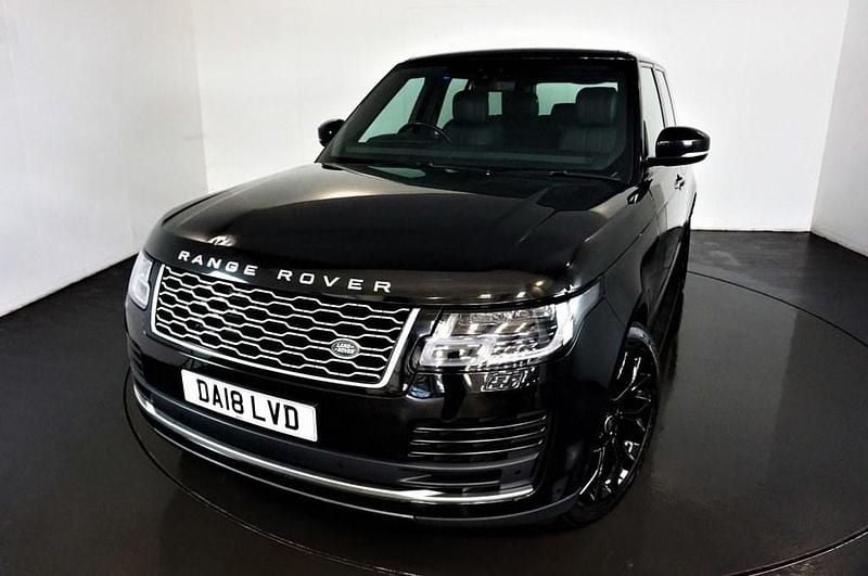 Black Used 2018 Land Rover Range Rover Vogue SE SUV | £28,750 (Fair price) - Image 1/4