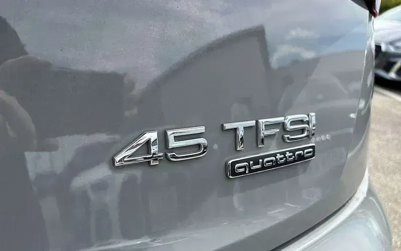 Used Audi Q5 Sportback S-Line 265 HP (194 kW) 2022 Grey SUV