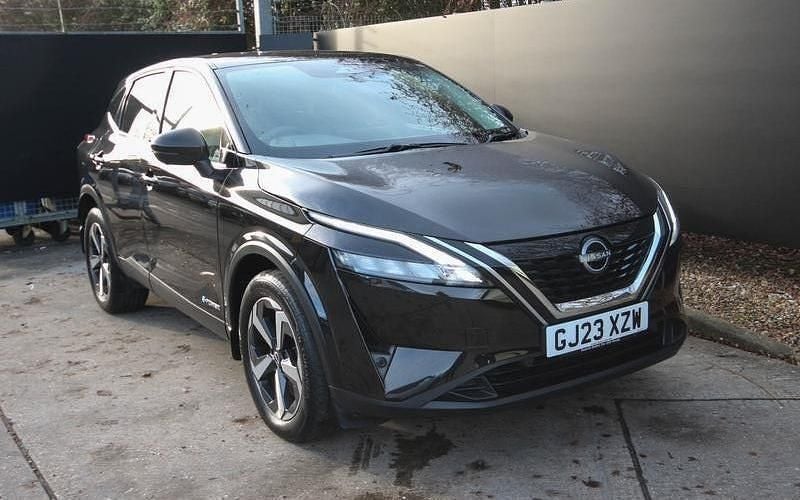 Used Nissan Qashqai N-Connecta 190 HP (139 kW) 2023 Black SUV