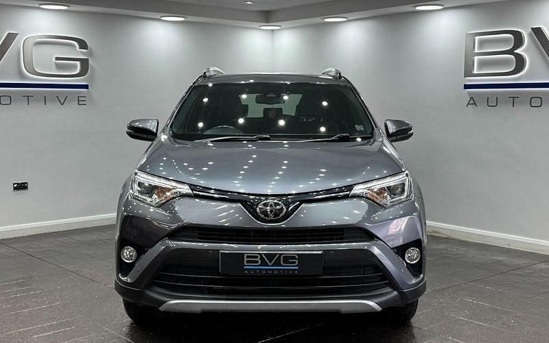 Used Toyota RAV4 151 HP (111 kW) 2016 SUV