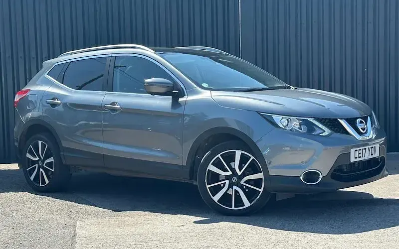 Used Nissan Qashqai Tekna 116 HP (85 kW) 2017 SUV