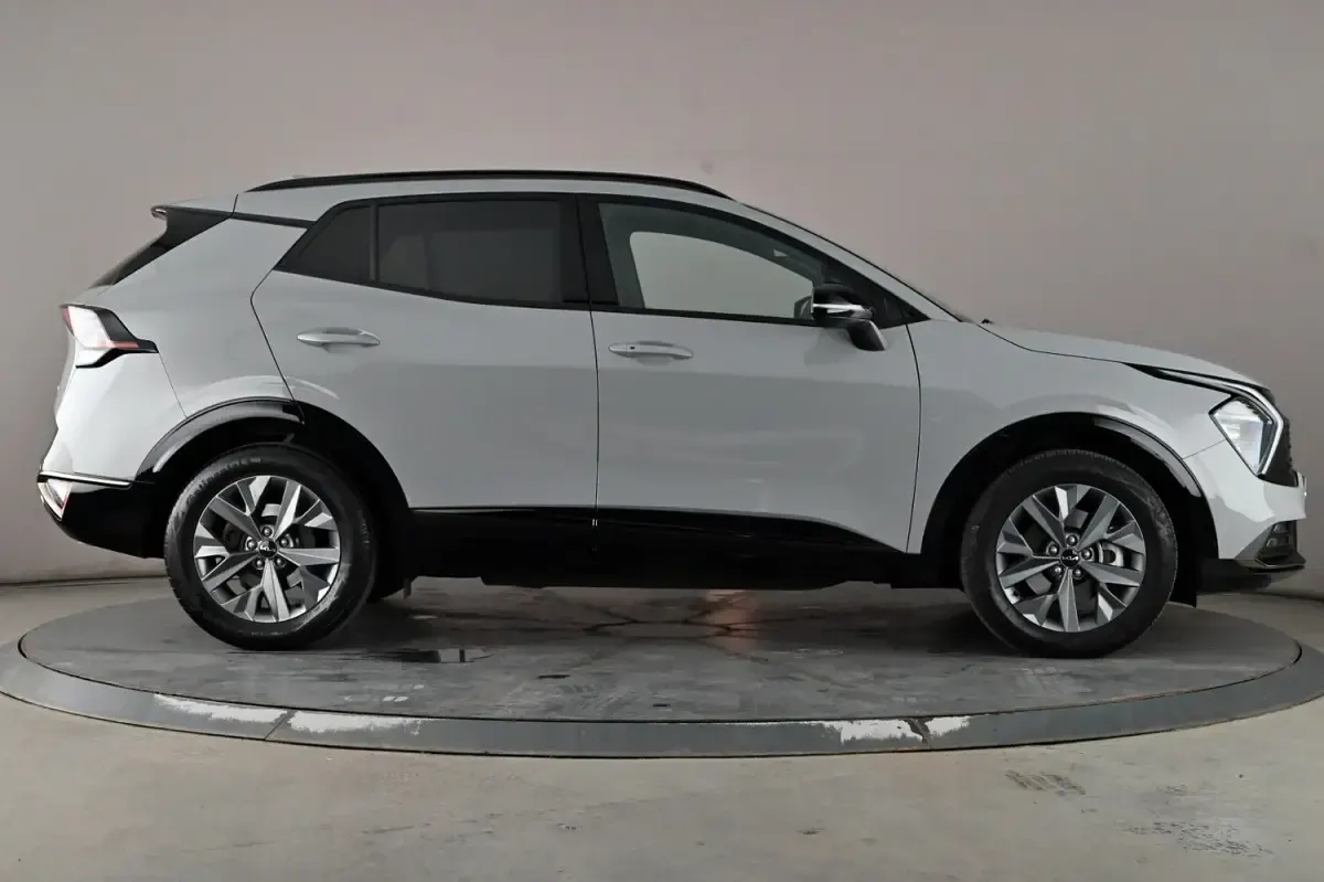 Used Kia Sportage 207 HP (152 kW) 2024 Grey SUV