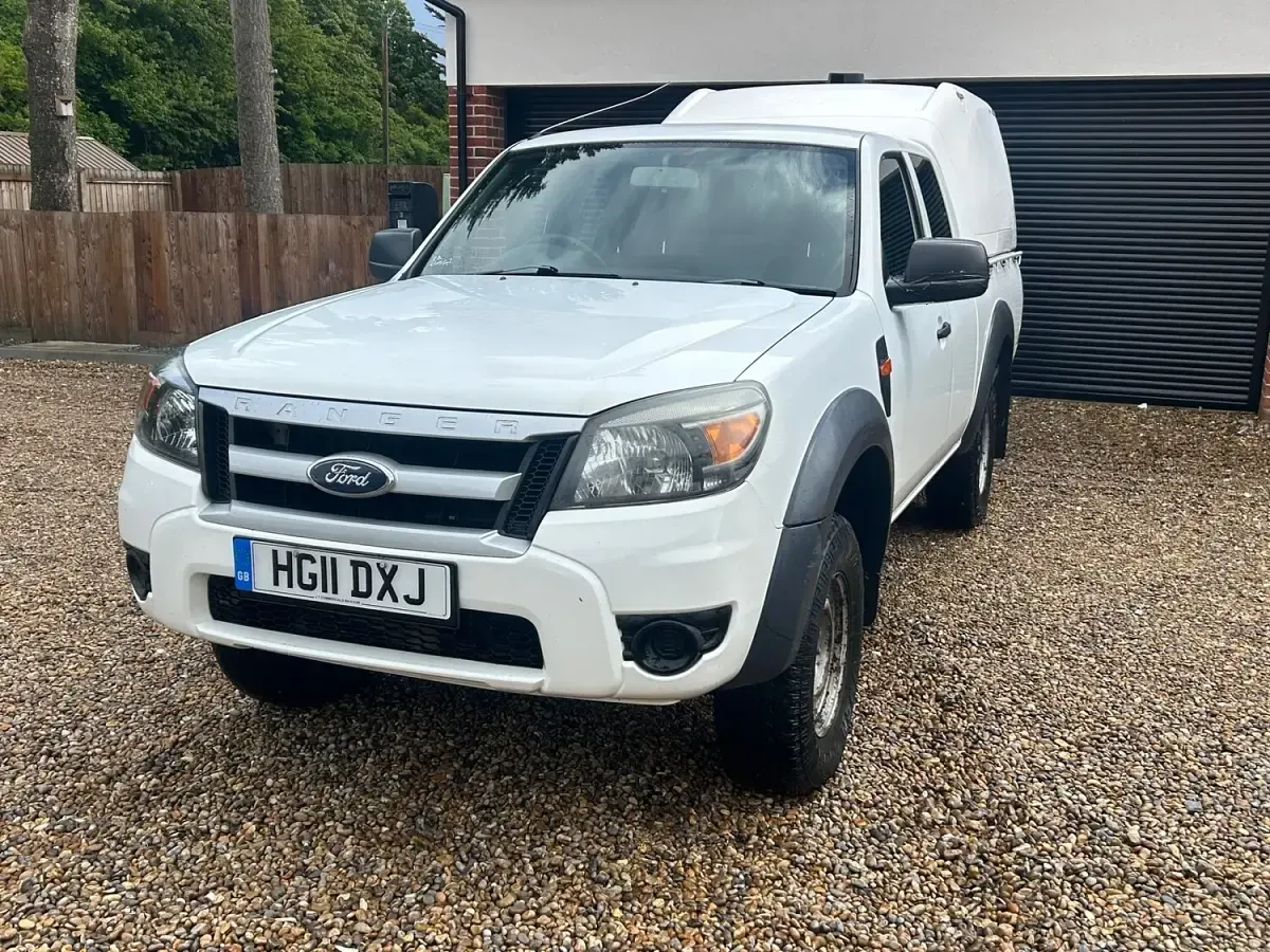 Used Ford Ranger XL 143 HP (105 kW) 2011 White Pickup